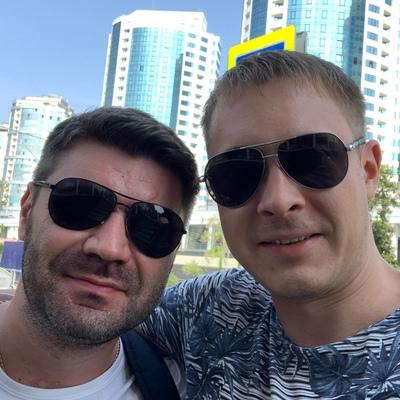 Николай Власов