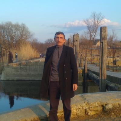 Алекс Юстас