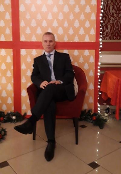 Николай Офицеров
